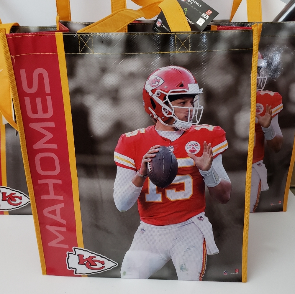 Look what's back! Patrick mahomes shopping tote